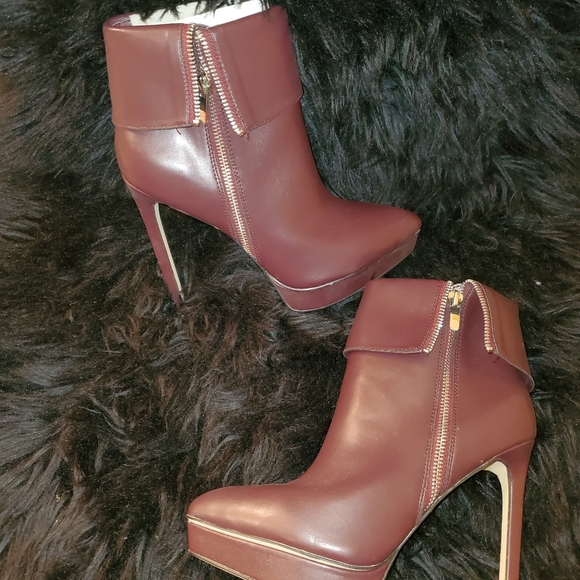 Bootie - Picture 4 of 5